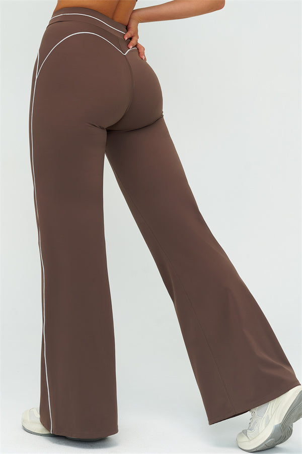 The Amara Sports Bra Flared Leggings 2-Piece Set