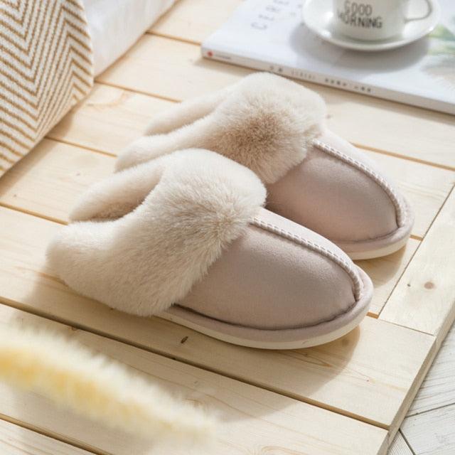 Women's Faux Suede Plush Slippers